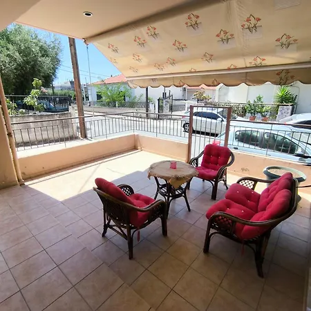 Aora House Apartment