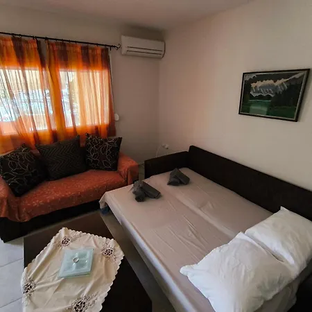 Simon's House Nea Kallikrateia