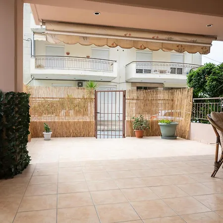 Aora House Apartment